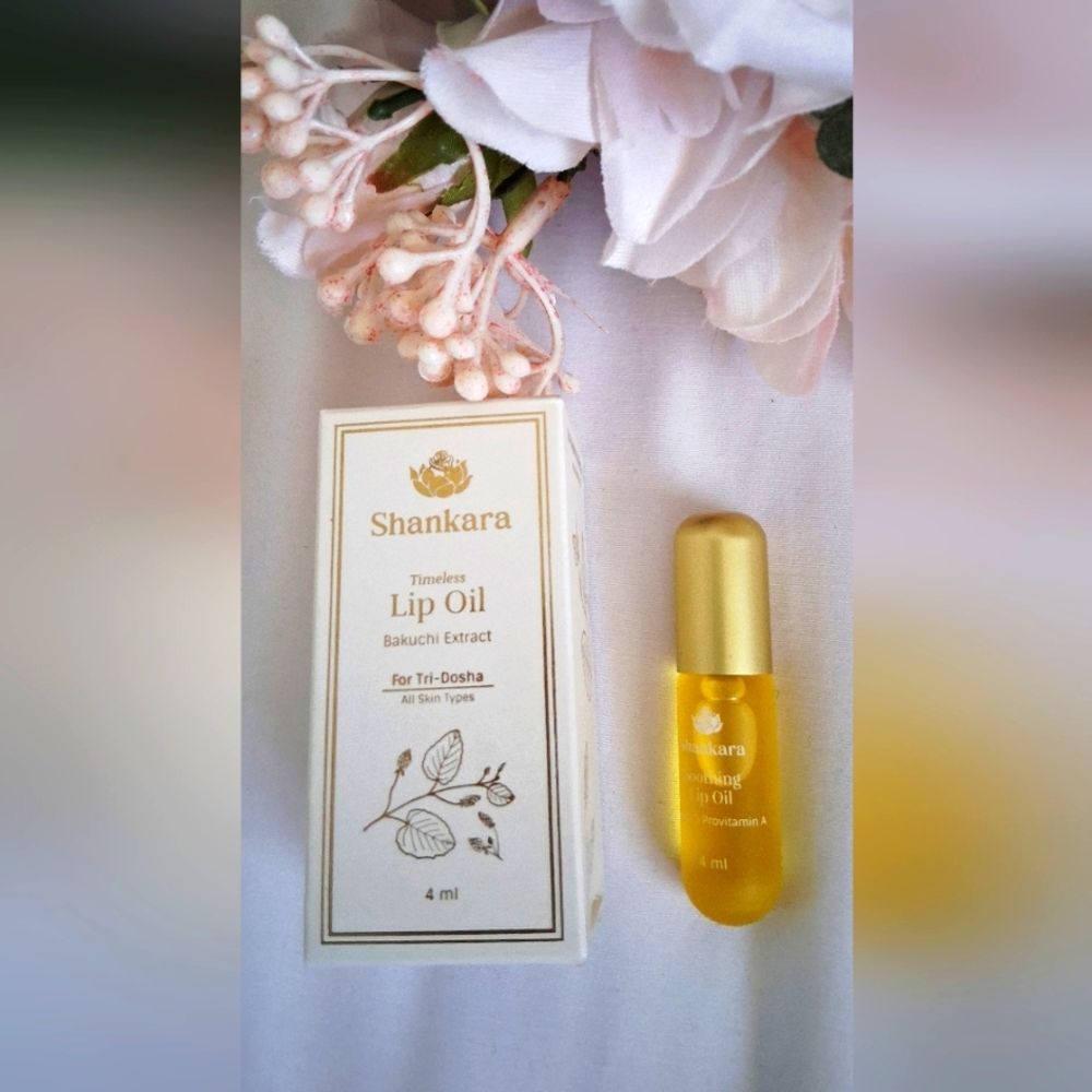 SHANKARAL TIMELESS LIP OIL WITH BAKUCHI EXTRACT